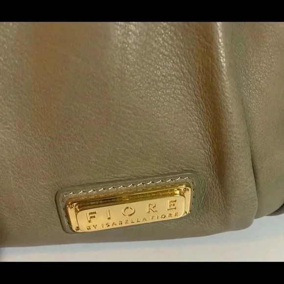 Isabella Fiore beige leather satchel handbag - Picture 13 of 16